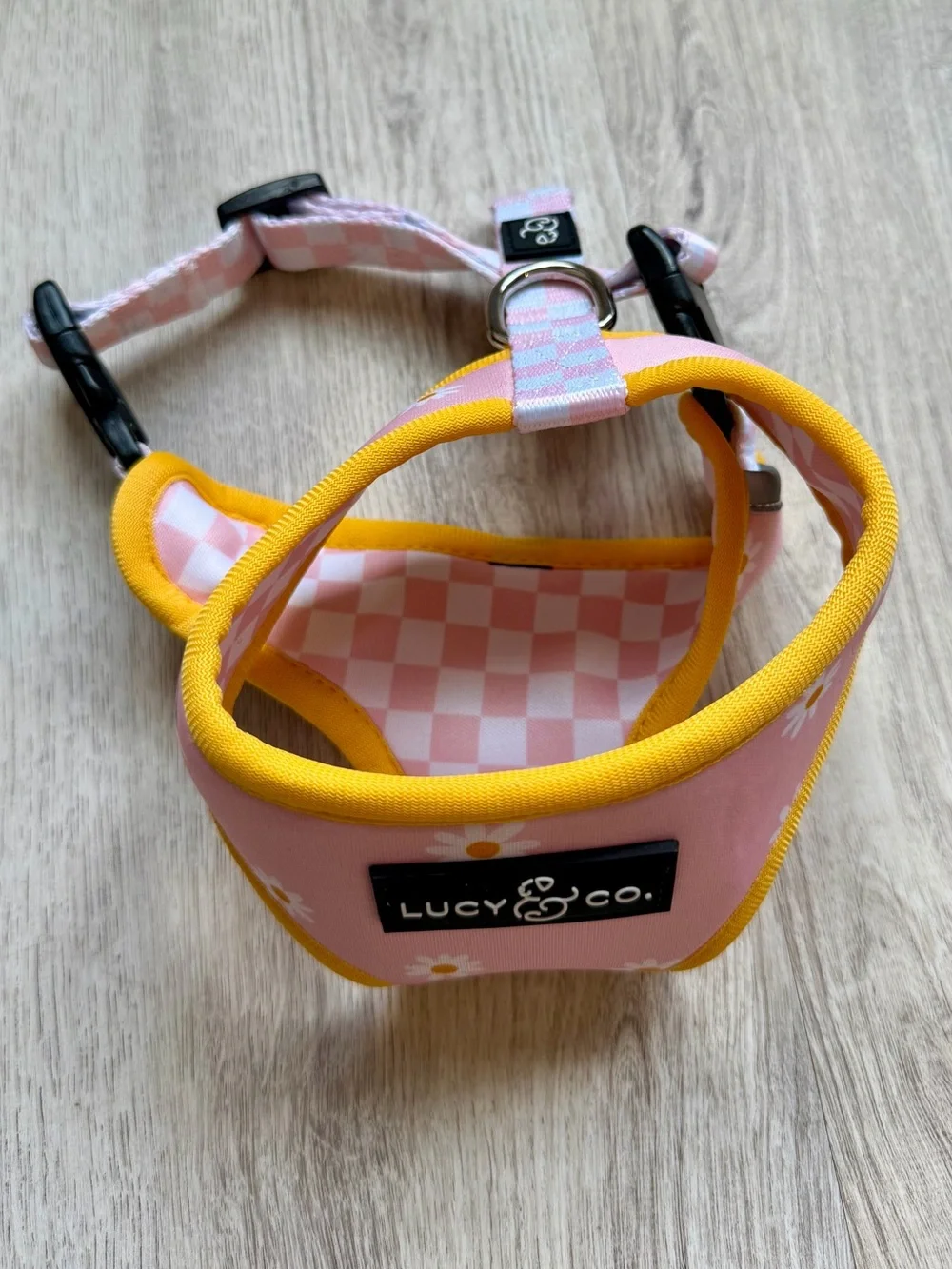Lucy & Co. - Pink Daisy / Checkered Reversible - Dog / Pet Harness - size Small